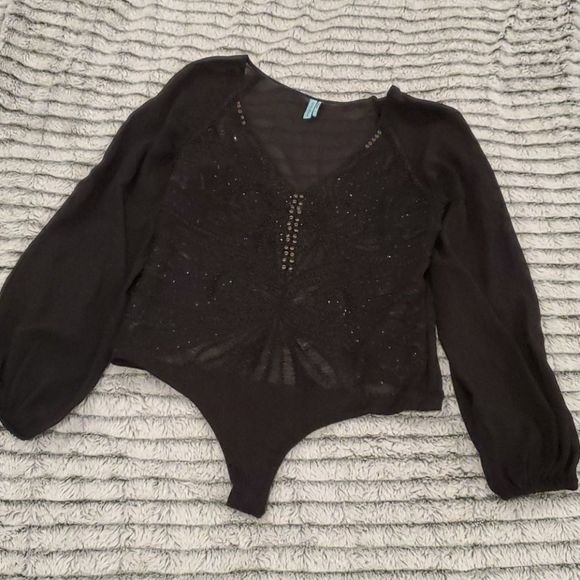 Guess by Marciano Tops - NWOT--Simply stunning Guess my Marciano bodysuit